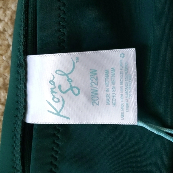 New with Tags Kona Sol Emerald Green High Coverage Hipster Bikini Size 20W/22W - Picture 2 of 9